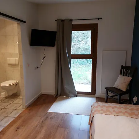 Gut Hansenhof Farm stay *